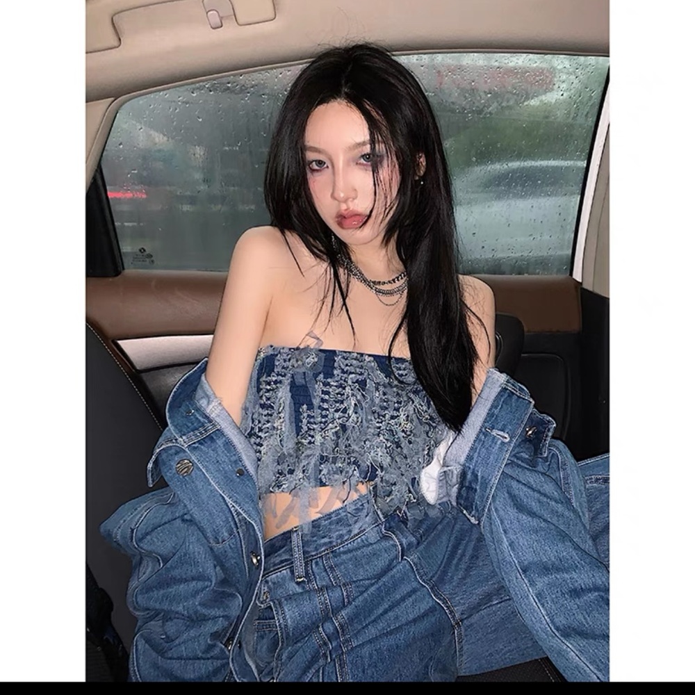 Hot girl tube top